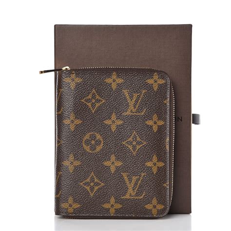 louis vuitton passport|authentic louis vuitton passport holder.